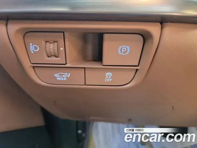 Hyundai Grandeur Hybrid 2024 — ფოტო 11/20