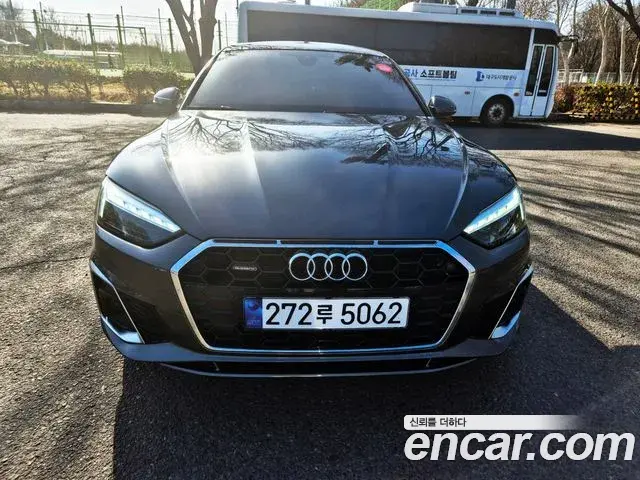 Audi A5 2021 — ფოტო 4/20