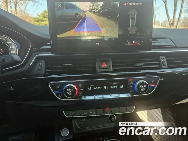 Audi A5 2021 — ფოტო 7/20