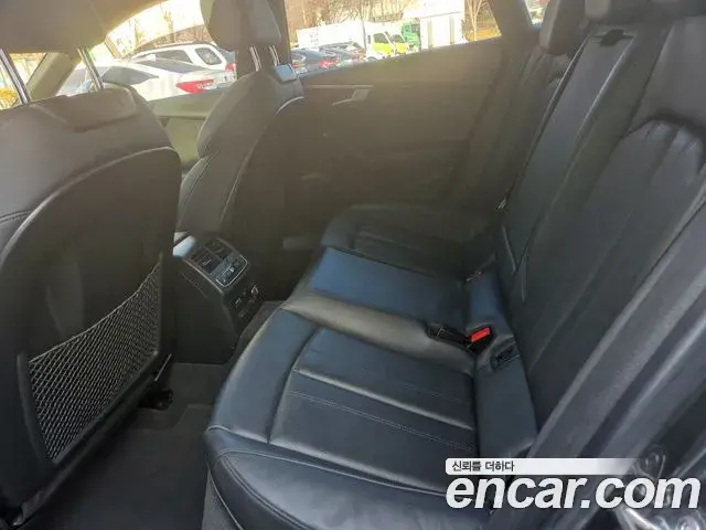 Audi A5 2021 — ფოტო 8/20