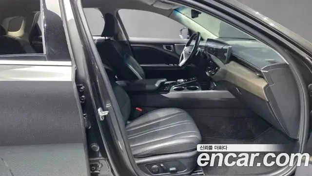 Kia K8 2022 — Şəkil 14/20