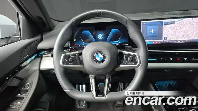 BMW 5 Series 2024 — Photo 13/31