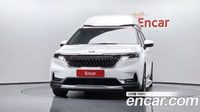 Kia Carnival 2021 — Фото 3/20