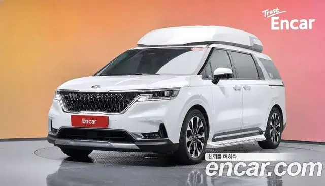 Kia Carnival 2021 — Фото 1/20