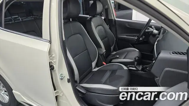Kia Morning Urban 2022 — Photo 7/32