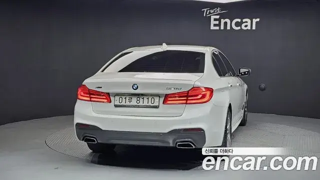 BMW 5 Series 2018 — Şəkil 5/20