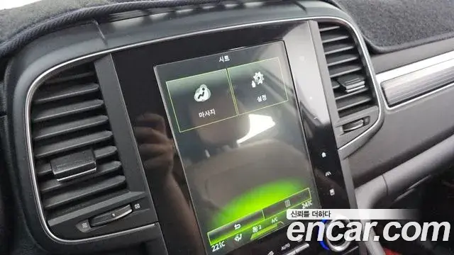 Renault Samsung QM6 2021 — ფოტო 2/33