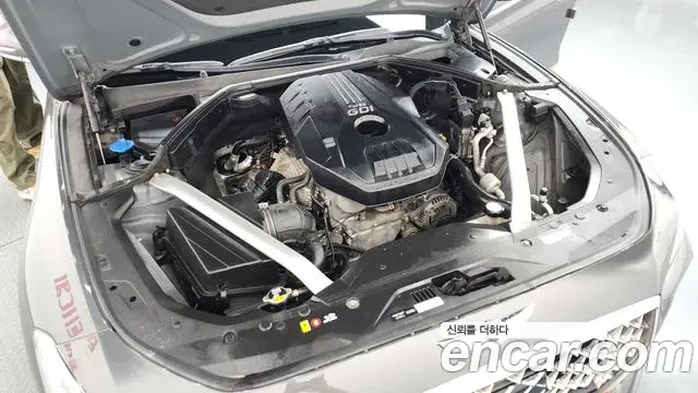 Genesis G70 2020 — ფოტო 25/36