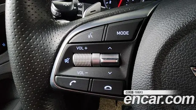Genesis G70 2020 — ფოტო 23/36