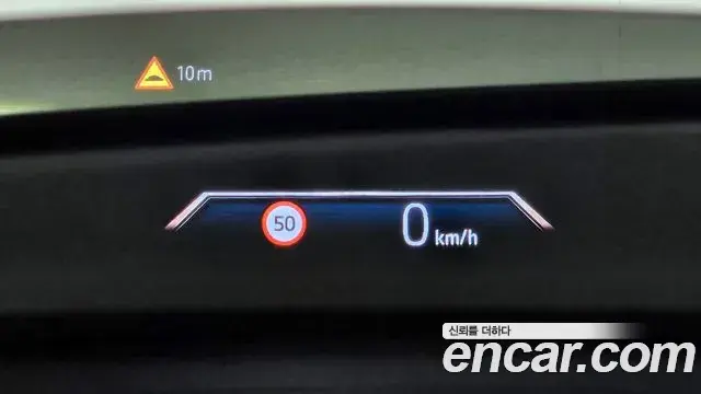 BMW 2 Series Active Tourer 2025 — Фото 17/20