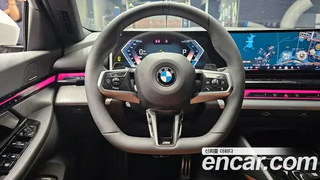 BMW 5 Series 2025 — Photo 15/20
