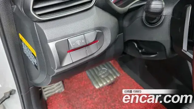 Hyundai Veloster 2018 — ფოტო 12/31
