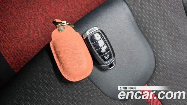 Hyundai Veloster 2018 — ფოტო 20/31