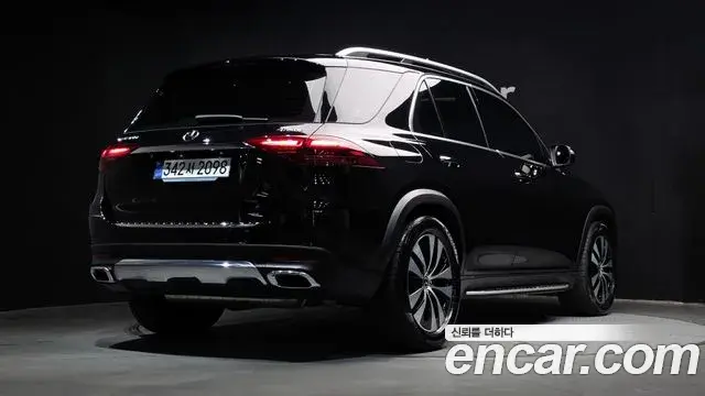 Mercedes-Benz GLE-Class 2025 — Photo 14/35
