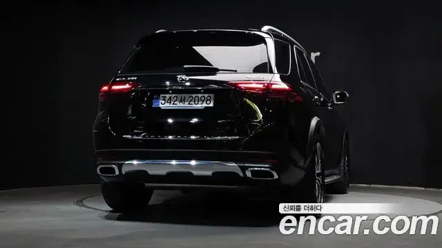Mercedes-Benz GLE-Class 2025 — Photo 23/35