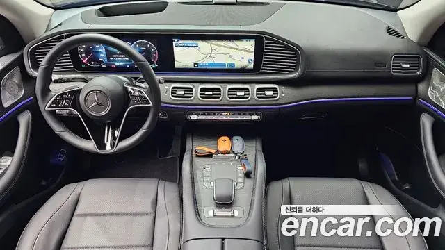 Mercedes-Benz GLE-Class 2025 — Photo 15/35
