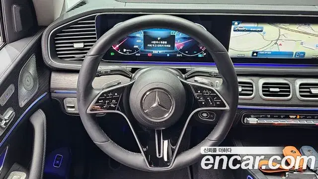 Mercedes-Benz GLE-Class 2025 — Photo 24/35