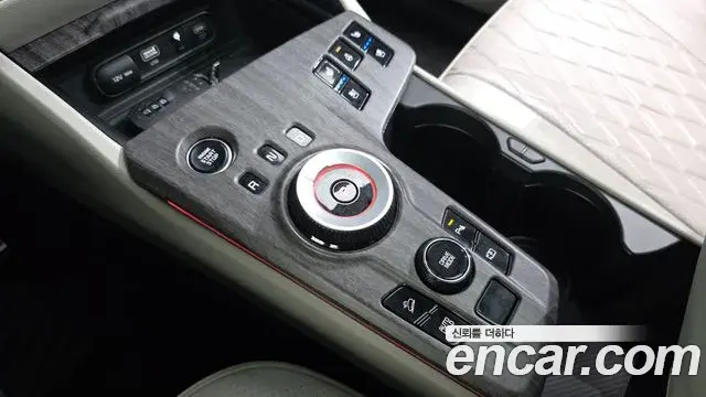 Kia Sportage 2022 — Şəkil 18/20