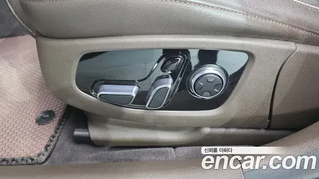 Kia The K9 2019 — Şəkil 30/36