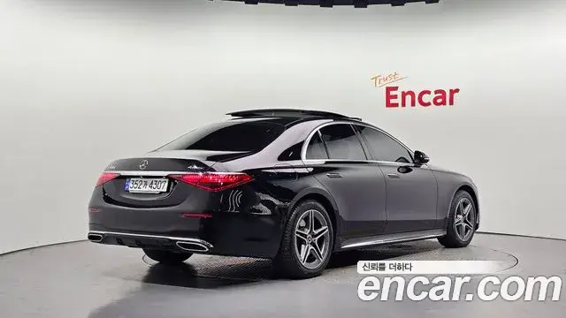 Mercedes-Benz S-Class 2023 — Фото 2/20