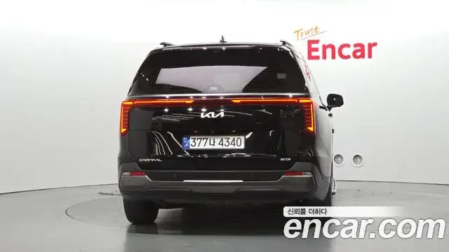 Kia Carnival 2024 — Şəkil 4/32