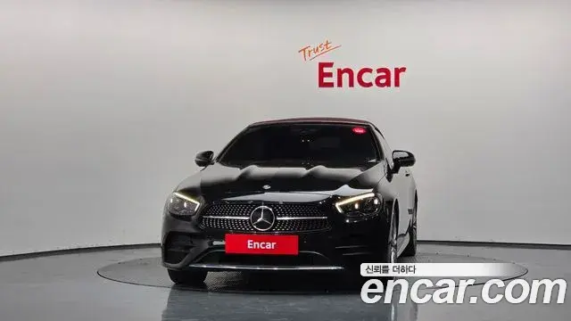 Mercedes-Benz E-Class 2021 — Фото 3/20