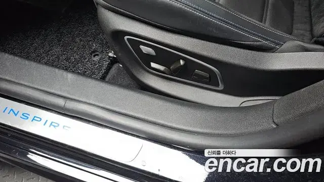 Renault Samsung SM6 2024 — Şəkil 24/33