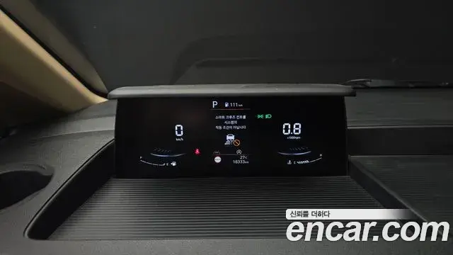 Hyundai Staria 2025 — Şəkil 9/30
