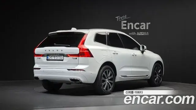 Volvo XC60 2020 — Фото 2/20