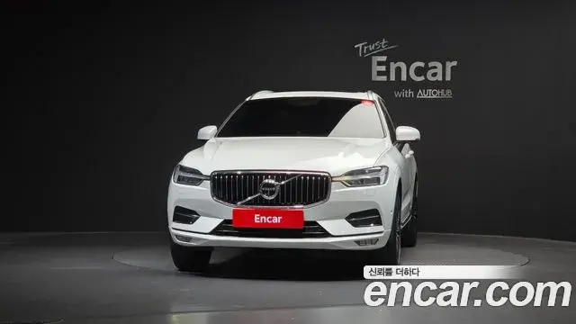 Volvo XC60 2020 — Фото 3/20