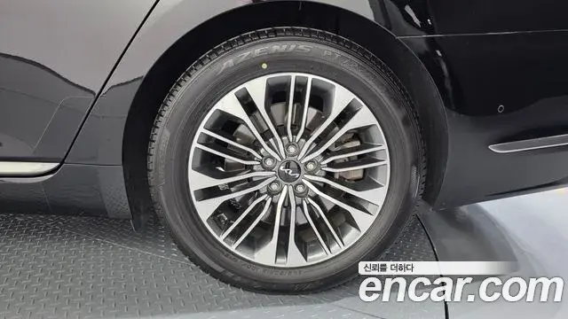 Kia The K9 2023 — Şəkil 25/35
