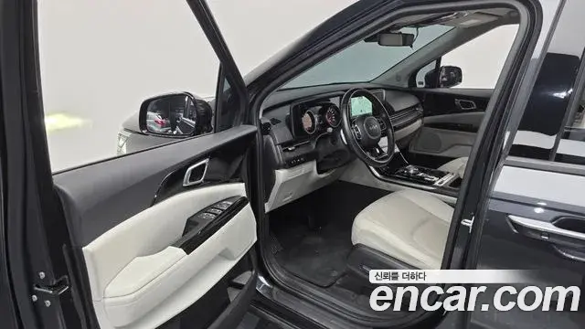 Kia Carnival 2022 — Фото 9/20