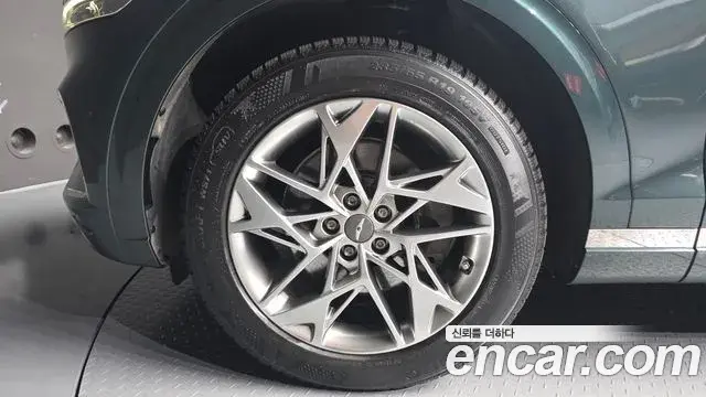 Genesis GV70 2021 — Photo 20/20