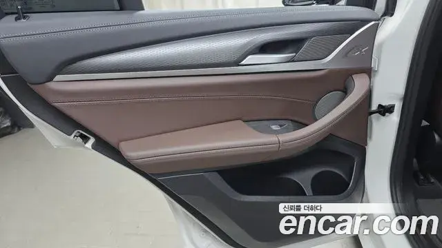 BMW X4 2025 — Şəkil 2/31