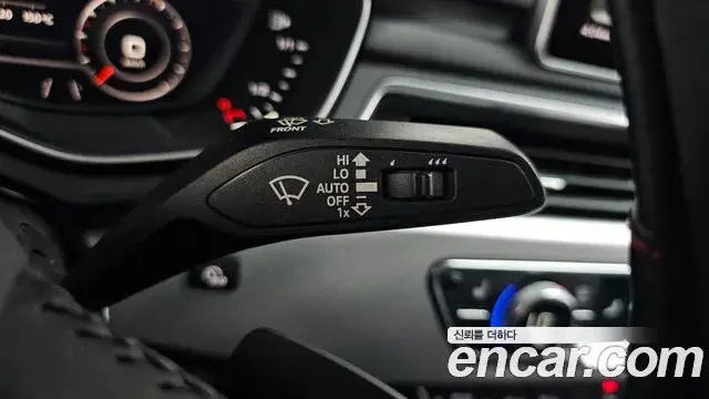 Audi A4 2019 — Photo 28/33