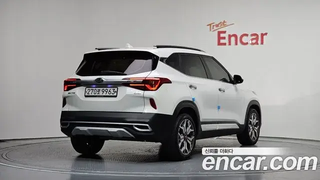Kia Seltos 2020 — Şəkil 18/20