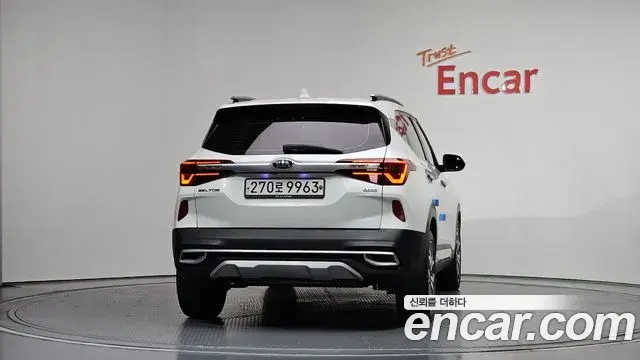 Kia Seltos 2020 — Şəkil 7/20