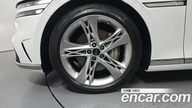 Genesis G90 2022 — Şəkil 11/20
