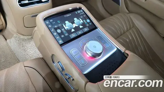 Genesis G90 2022 — Şəkil 9/20