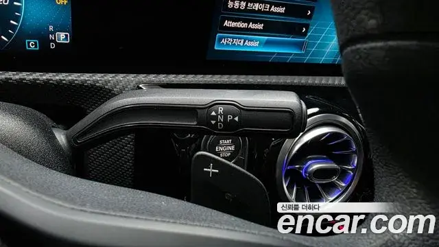 Mercedes-Benz A-Class 2020 — Фото 9/20