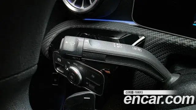 Mercedes-Benz A-Class 2020 — Photo 26/30