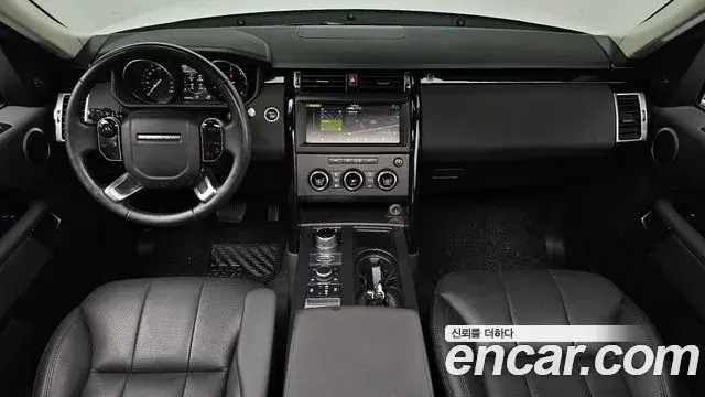 Land Rover Discovery 5 2019 — Şəkil 20/36