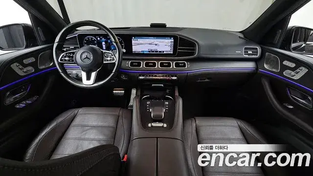 Mercedes-Benz GLS-Class 2022 — Photo 7/34