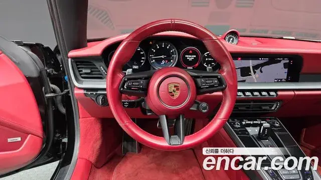 Porsche 911 2020 — Şəkil 30/31