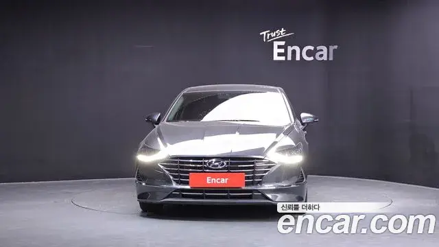 Hyundai Sonata 2019 — Фото 3/20