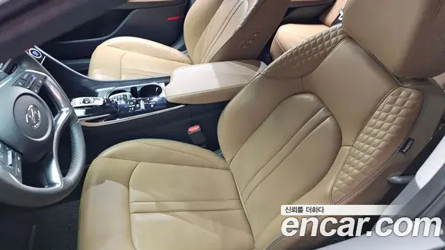 Hyundai Sonata Hybrid 2019 — Photo 25/34