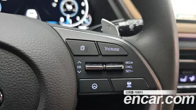 Hyundai Sonata Hybrid 2019 — Photo 14/34