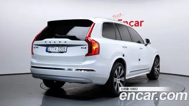Volvo XC90 2022 — Photo 1/20