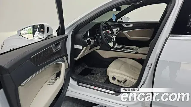 Audi A6 2023 — Photo 21/30