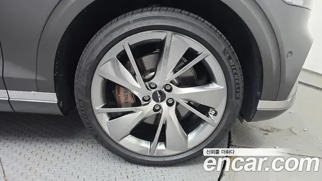 Genesis GV70 2024 — Şəkil 27/30